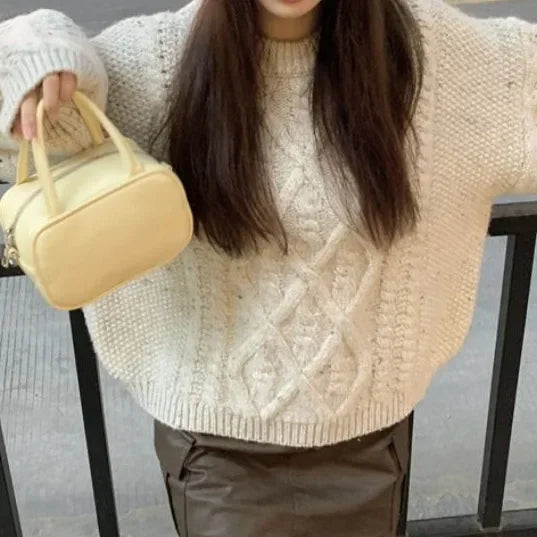 Thickened Autumn Winter Vintage Twisted Sweater Women's Loose Lazy Style round Neck Knitted Short Top Crew Neck Knitwear