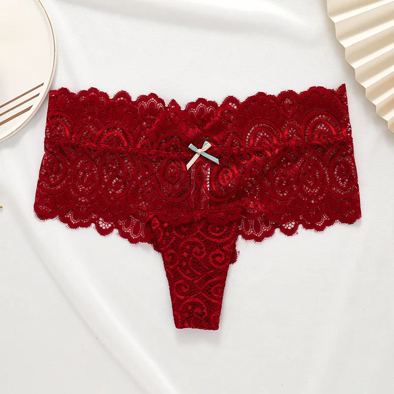 TERMEZY Women Sexy Thongs Lace Panties Low-waist Briefs Intimates Underwear Female G-String Breathable Lingerie Temptation Panty