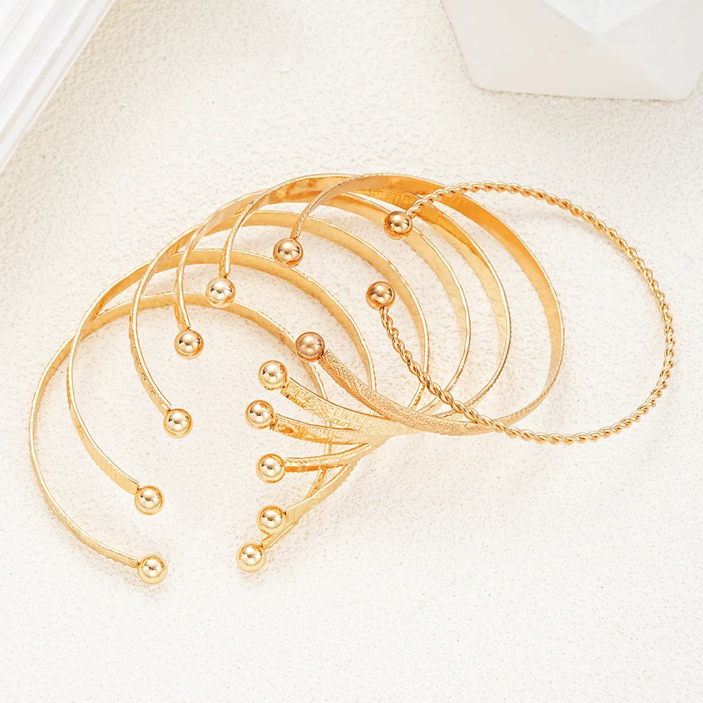 (Copy) 7 Pcs/Set Punk Gold Color Bracelets for Women Streetwear Goth Heart Prints Metal Design Open Bangle Fashion Jewelry Gifts 2024